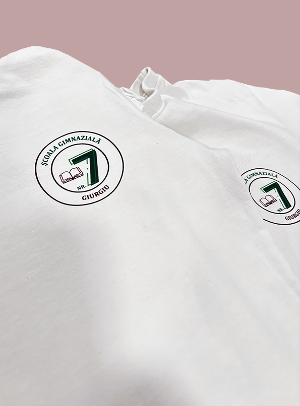 Mockup tricou personalizat